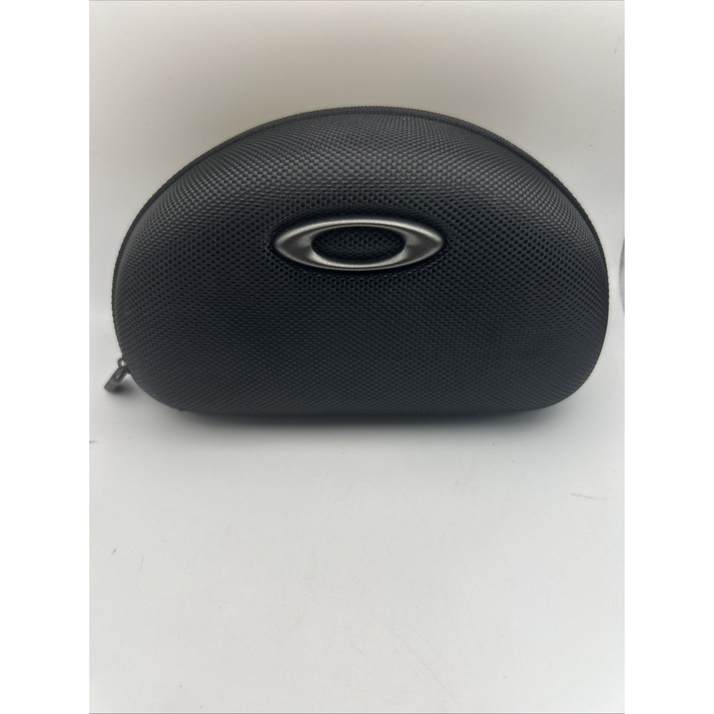 Oakley Soft Vault Sunglass Case Zipper Closure  Nylon 07-025 Black